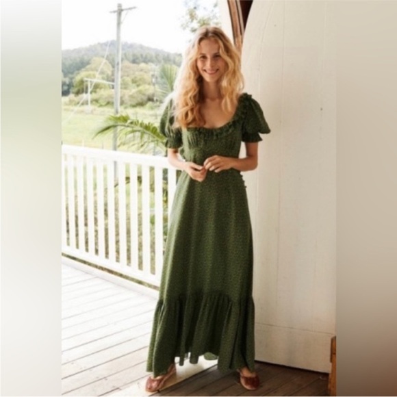 Doen Dresses & Skirts - EUC Rare Doen Olive Dress in Green Martha’s Garden Sz L